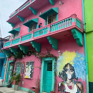 La Buleka 2*, Cartagena Colômbia