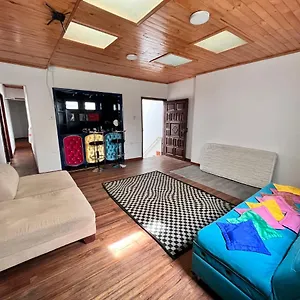 https://prisma-hostel.hotels-bogota.net